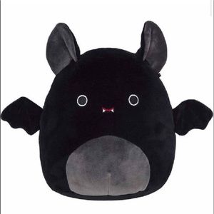 MAJOR IN SEARCH OF EMILY THE BAT SQUISHMALLOW